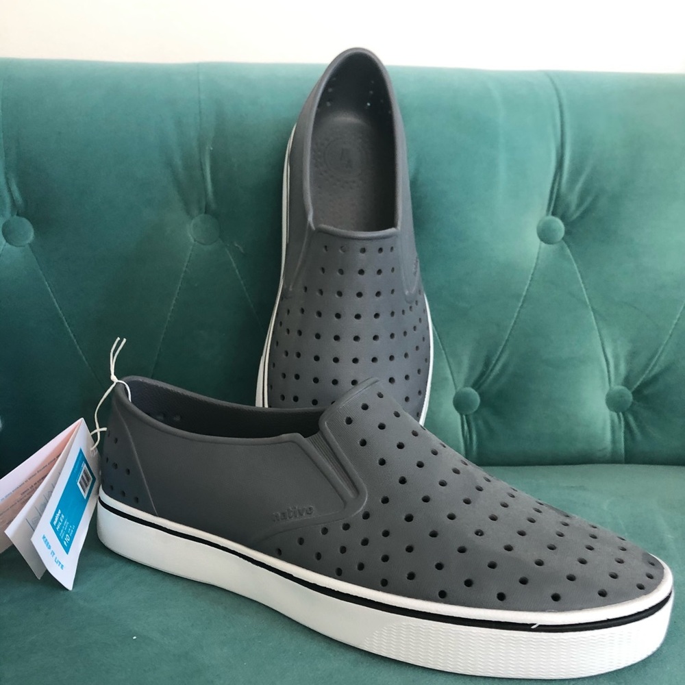 Native grey shoes
